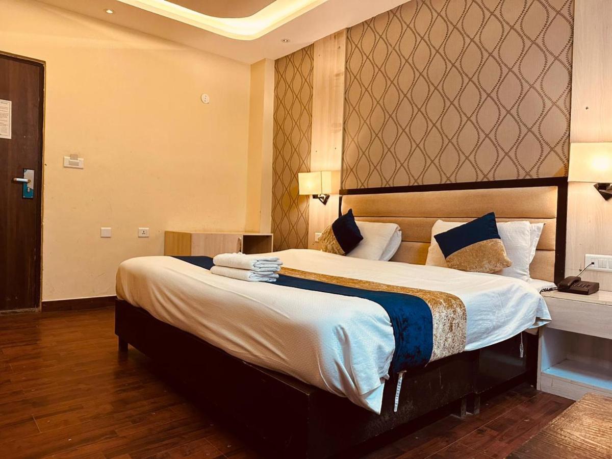Hotel Royal Residency Manali  Exterior photo